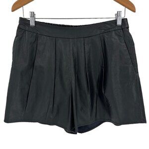 CeCe Vegan‎ Faux Leather Stretch Pleated Shorts Black Women's Sz 10